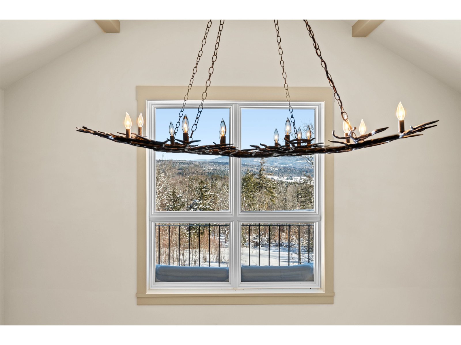 64 S Villa Drive, Unit 624
