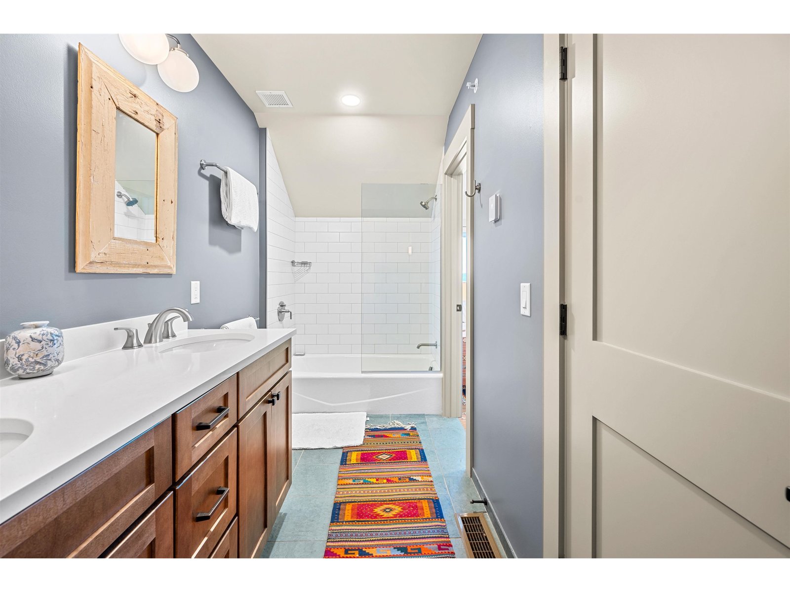 64 S Villa Drive, Unit 624