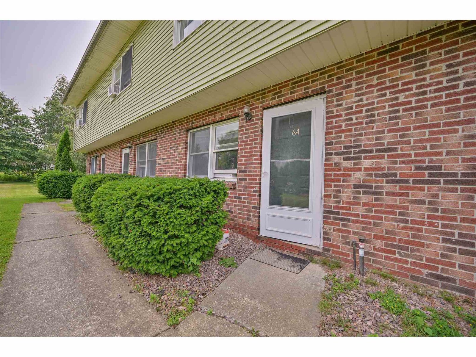 64 Shirley Circle