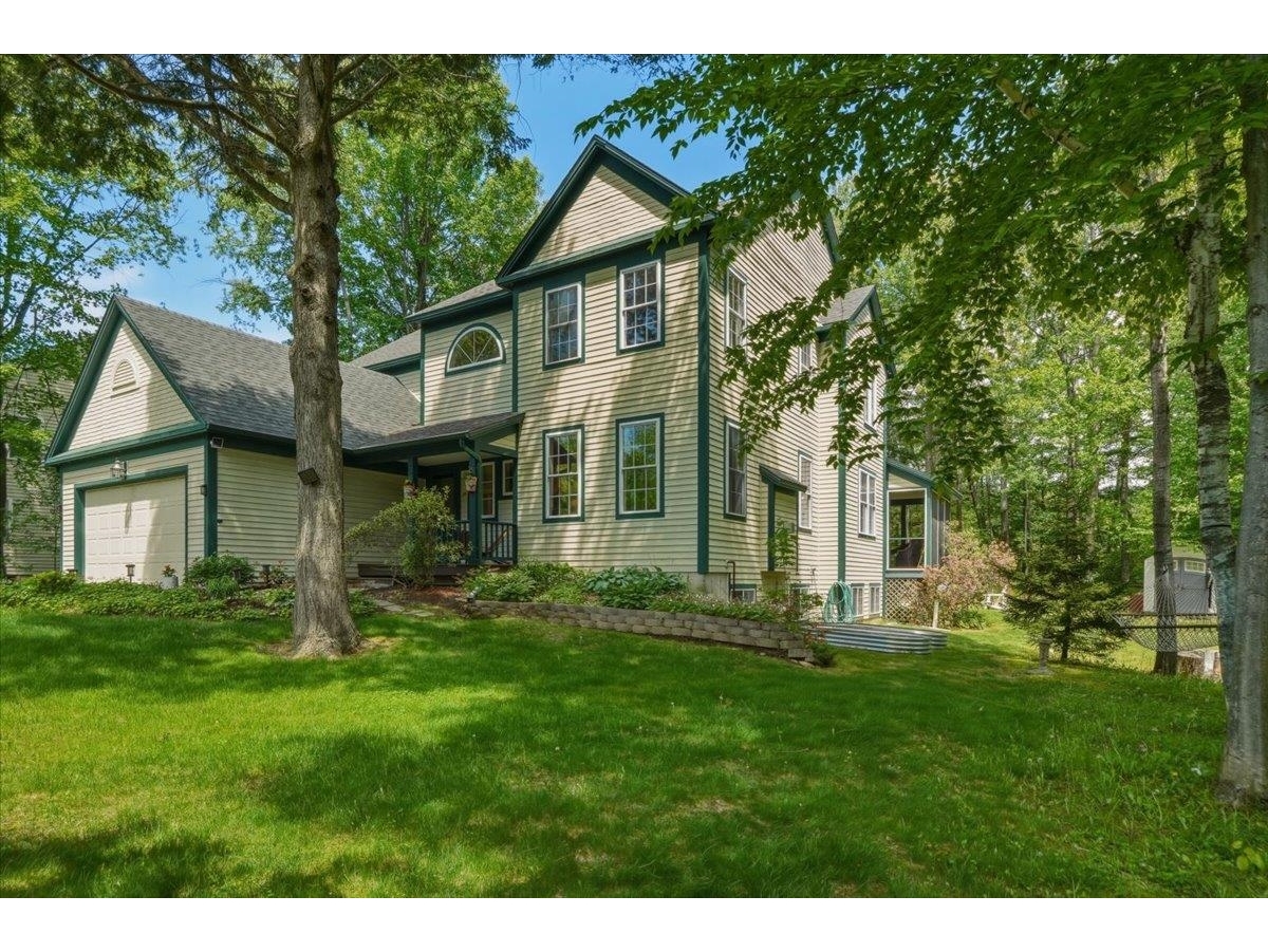 64 Stonegate Lane