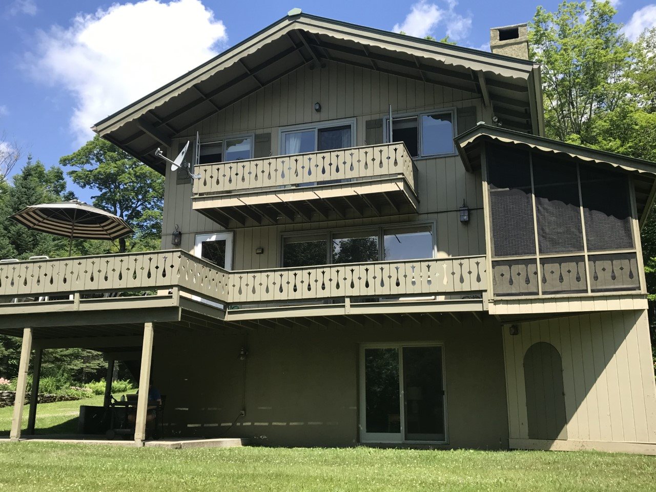 641 Highland Drive