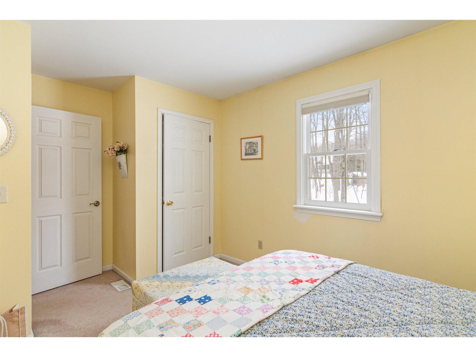 643 Oak Circle