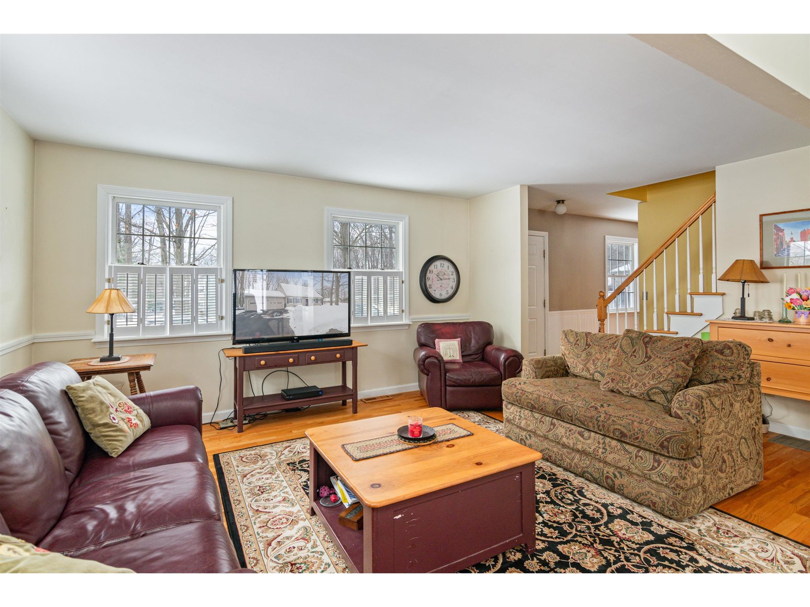 643 Oak Circle