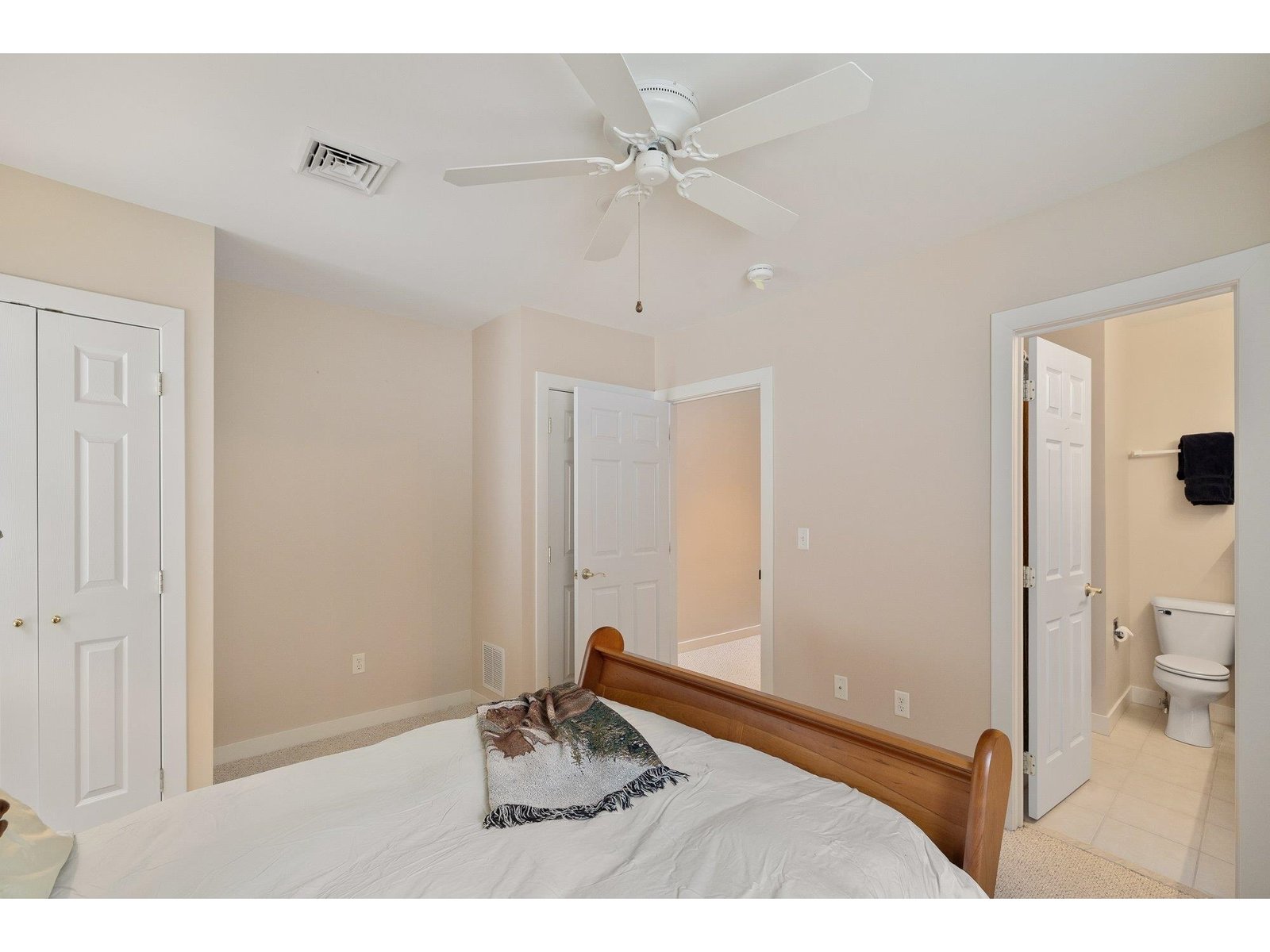 646 Topnotch Drive, Unit Unit B
