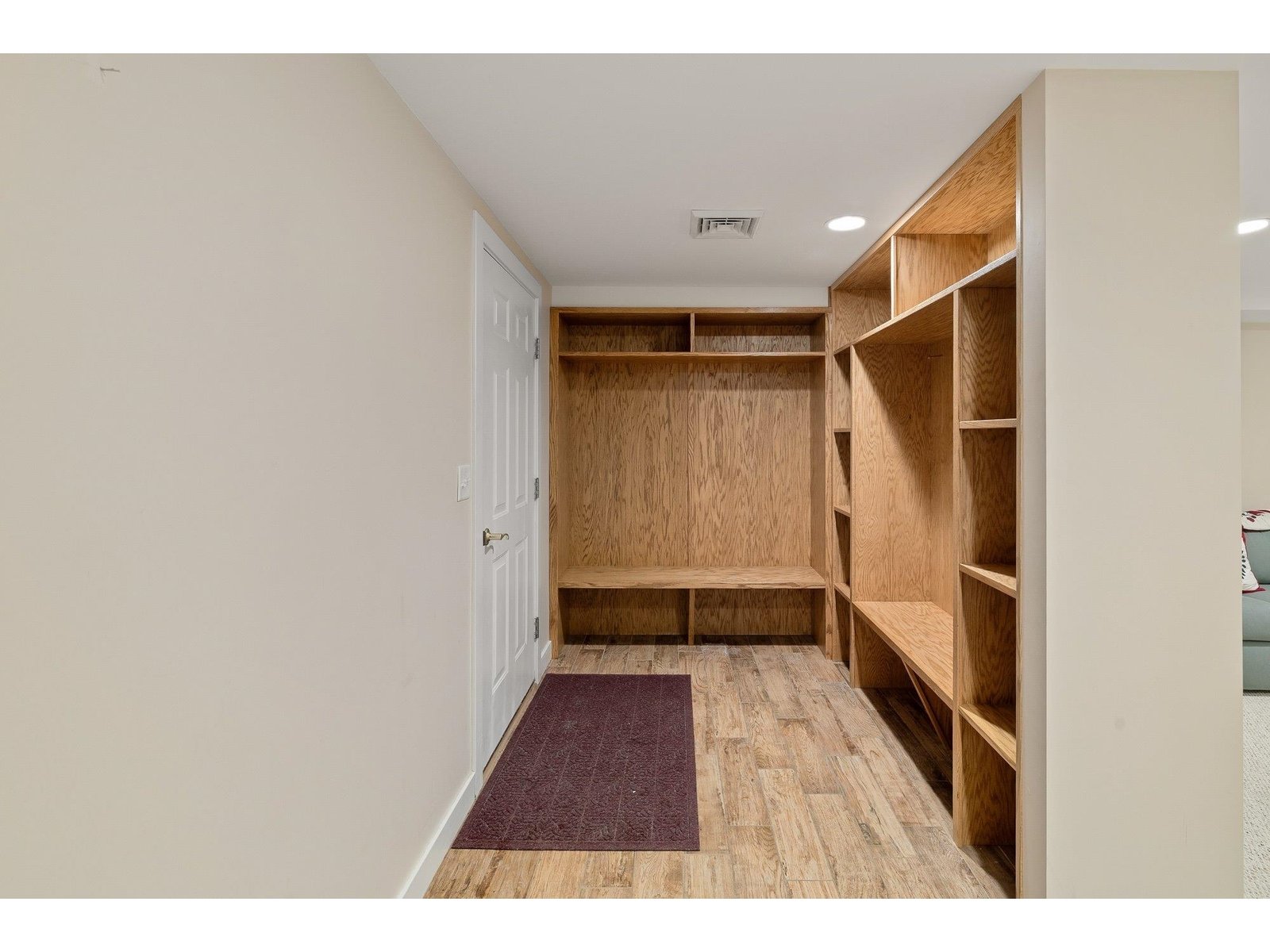646 Topnotch Drive, Unit Unit B