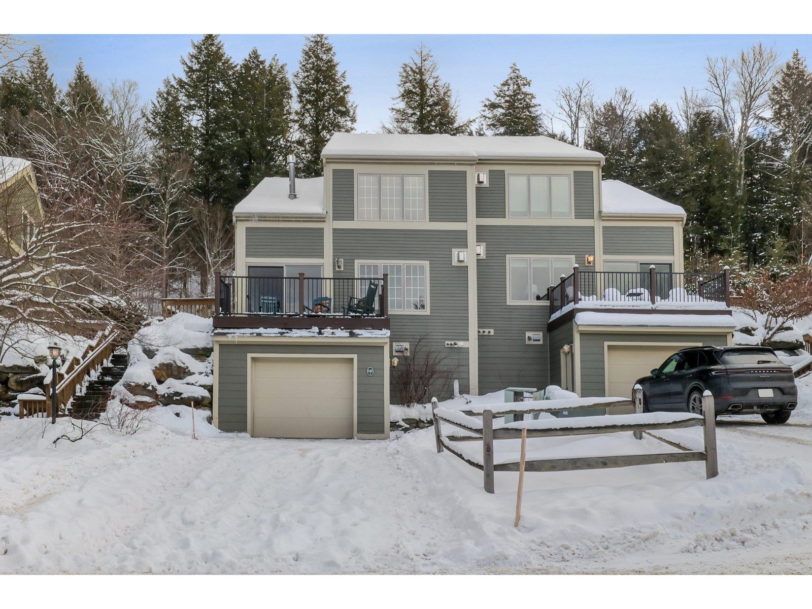 646 Topnotch Drive, Unit Unit B