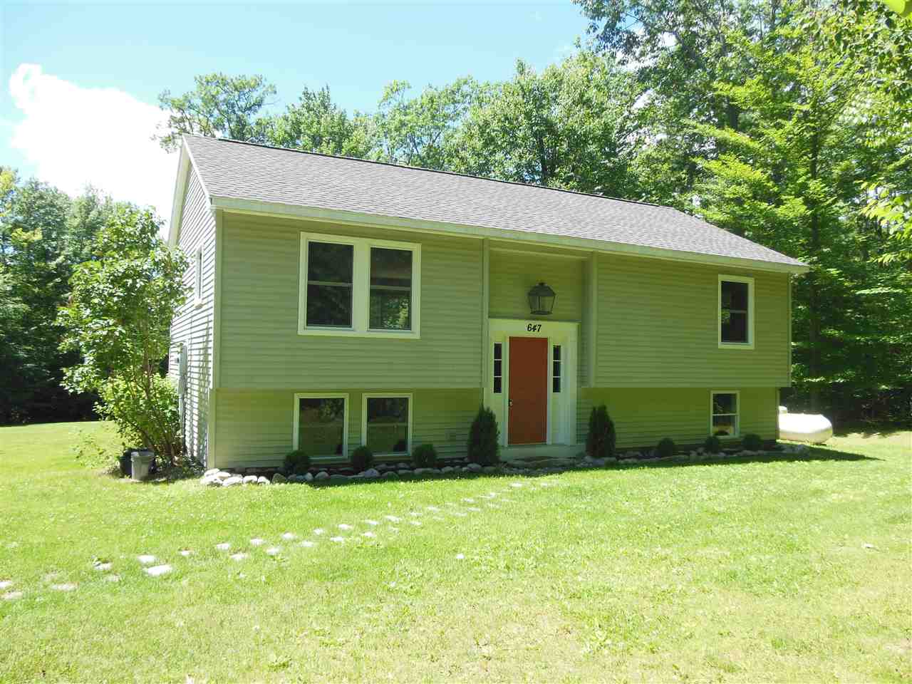 647 Upper Plains Road