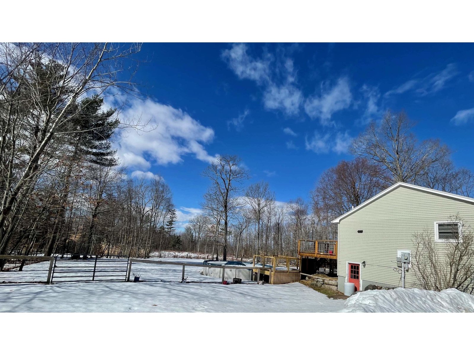 647 Upper Plains Road