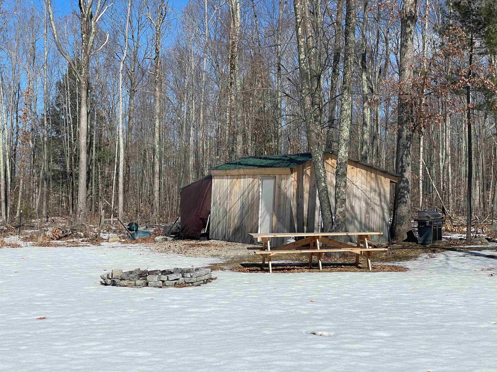 647 Upper Plains Road