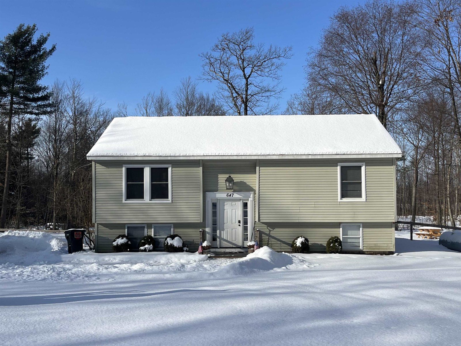647 Upper Plains Road