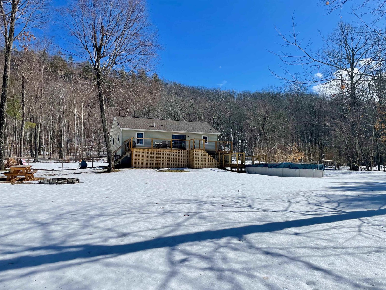 647 Upper Plains Road