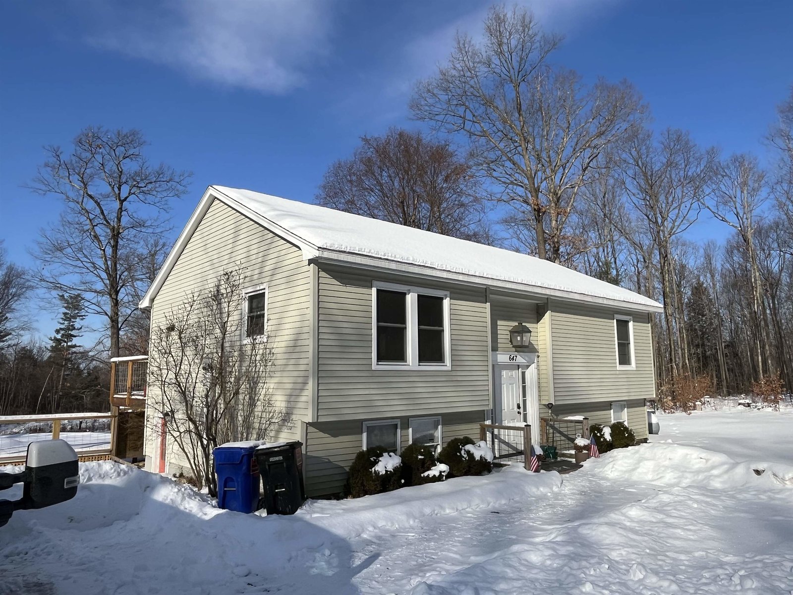 647 Upper Plains Road