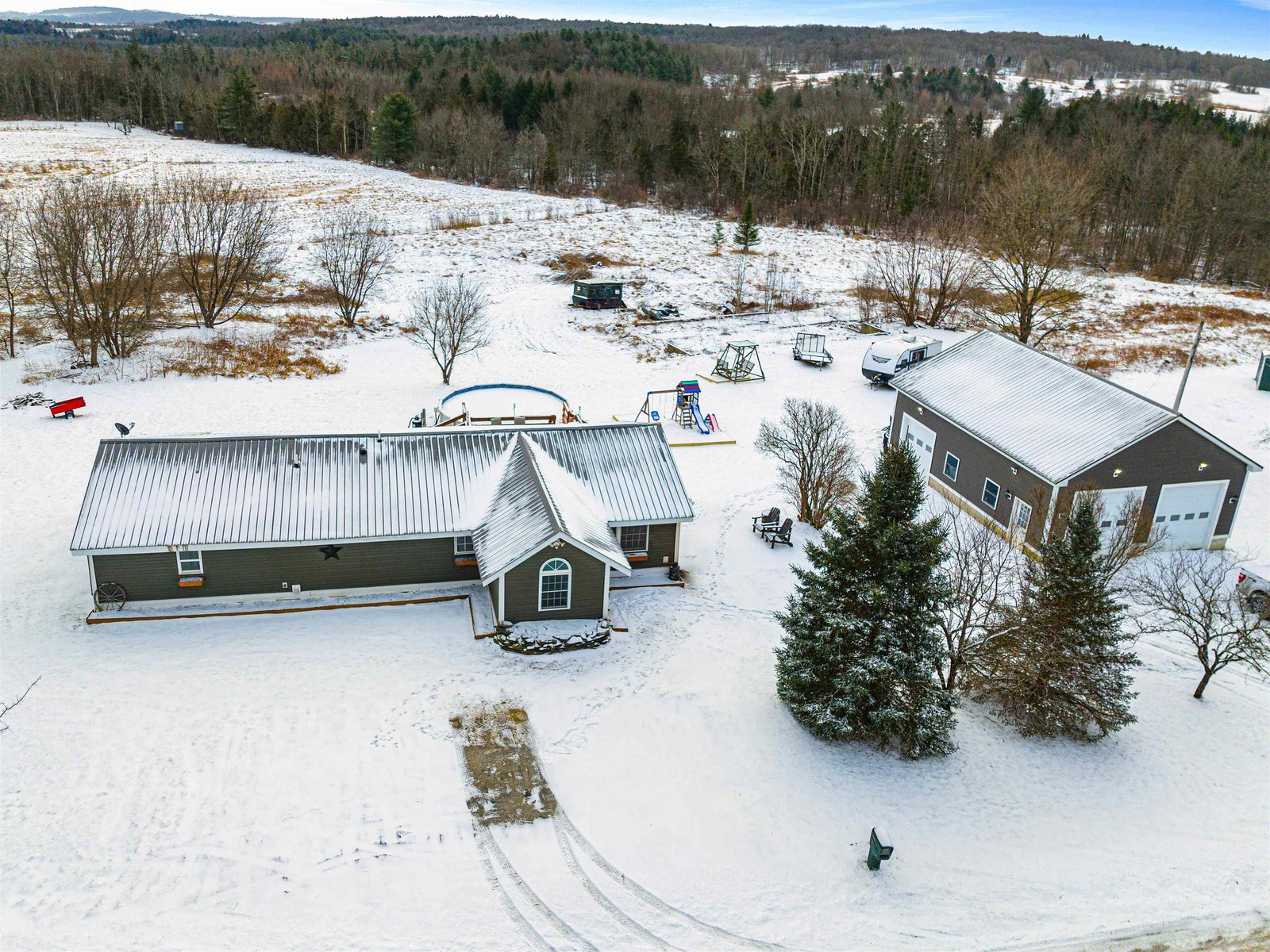 648 Middle Road