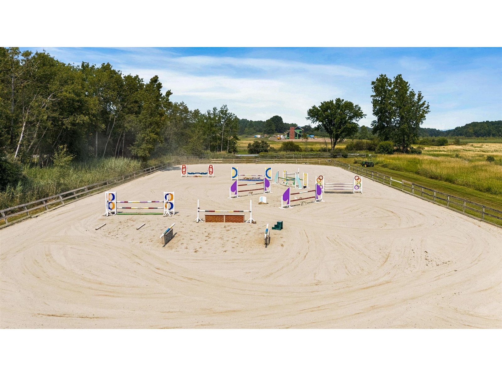 outdoor arena with fine washed sand footing