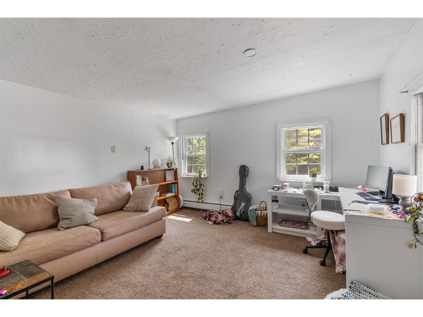 2nd floor living room