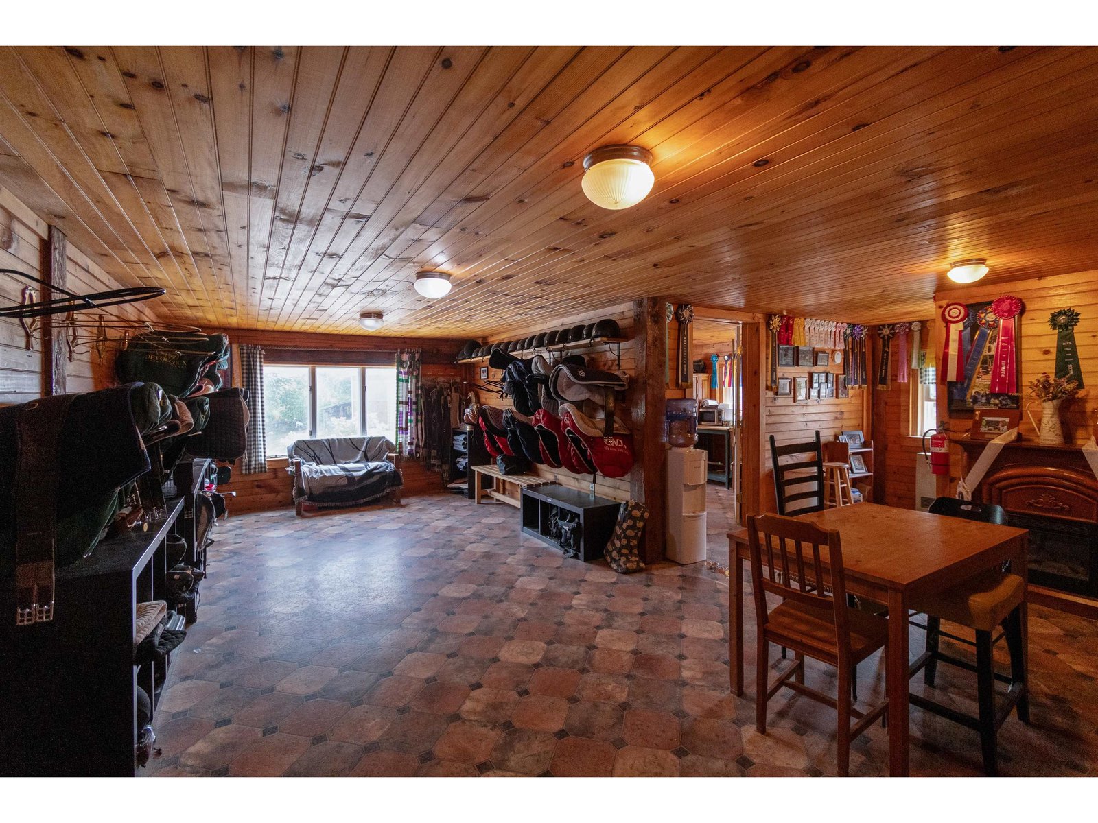 spacious tack room