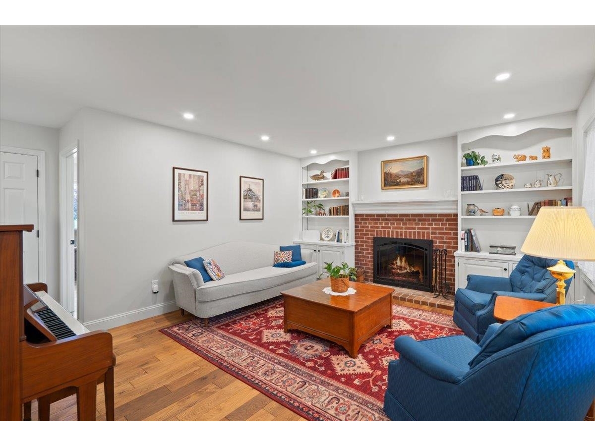 65 Cobble Hill Meadows