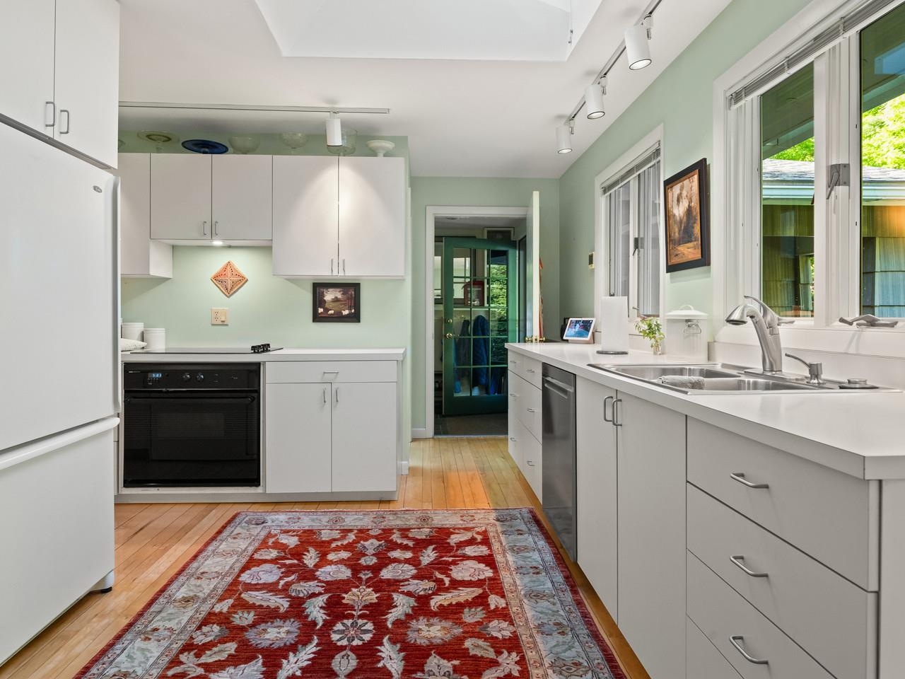 65 DeForest Heights