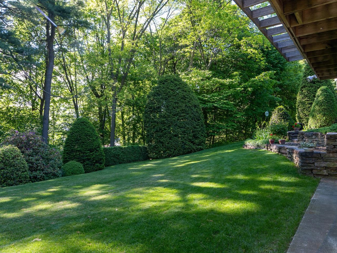 65 DeForest Heights