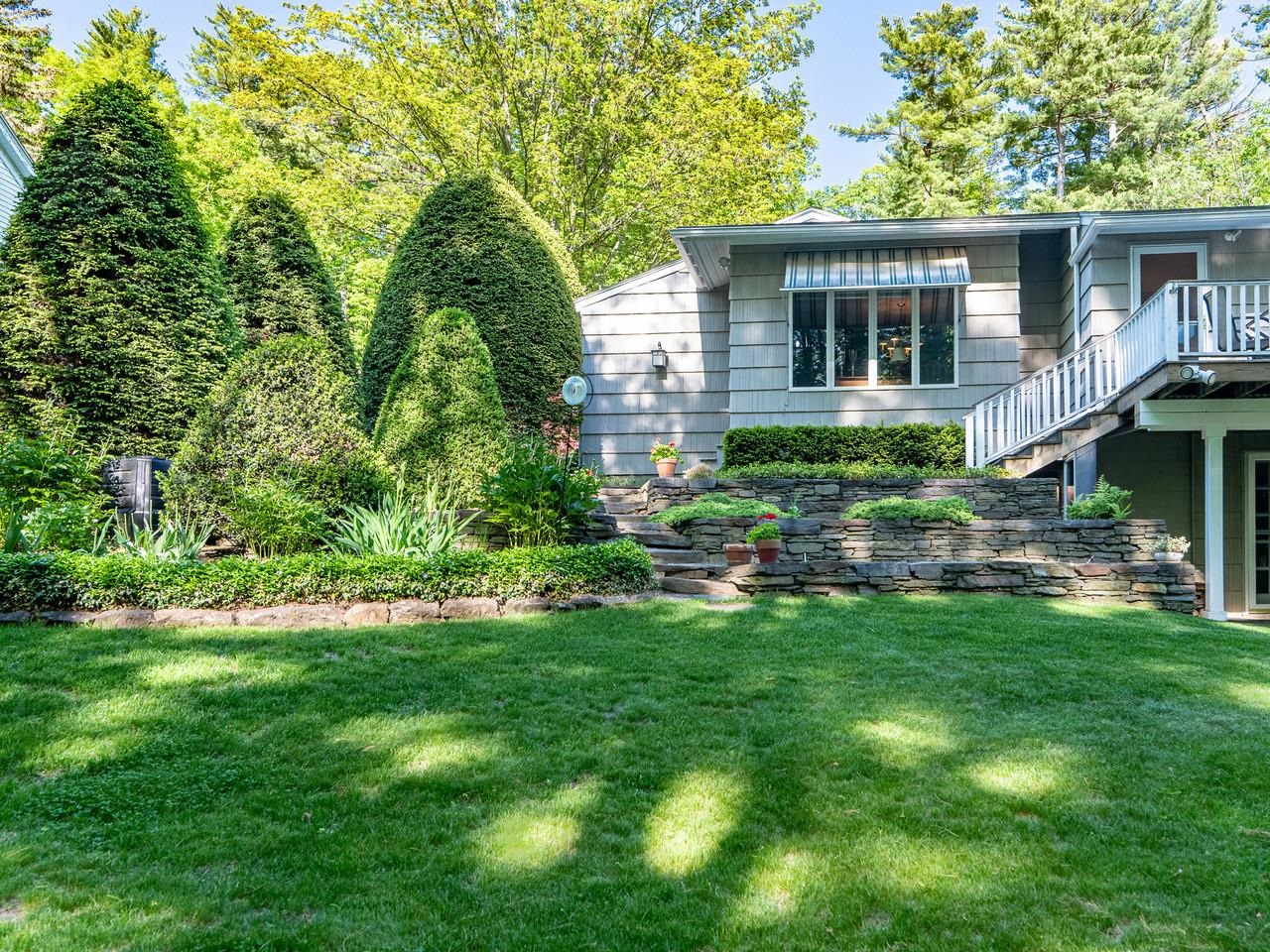 65 DeForest Heights
