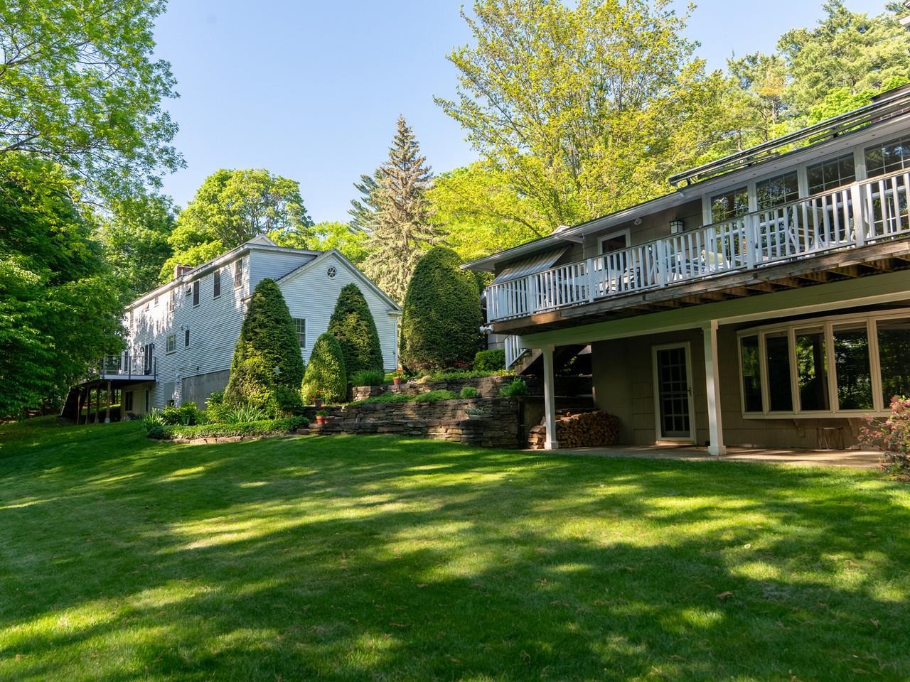 65 DeForest Heights