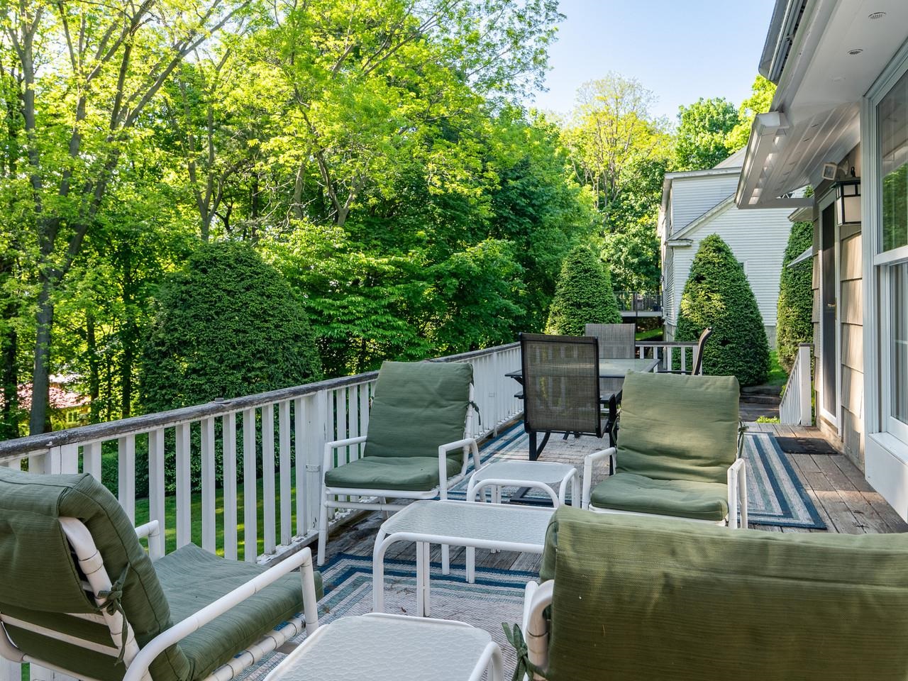 65 DeForest Heights