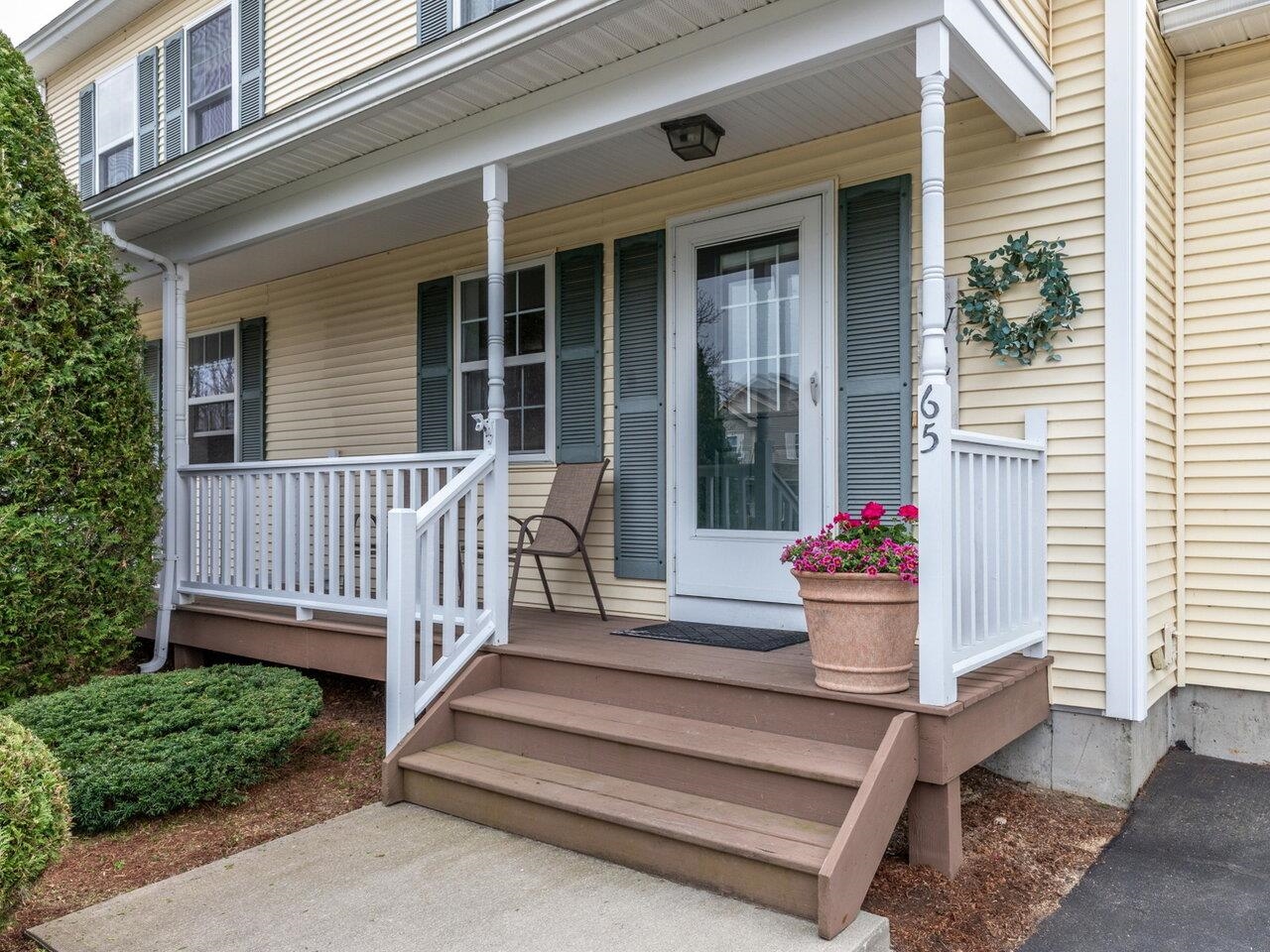 Visit w/Friends on Front Porch