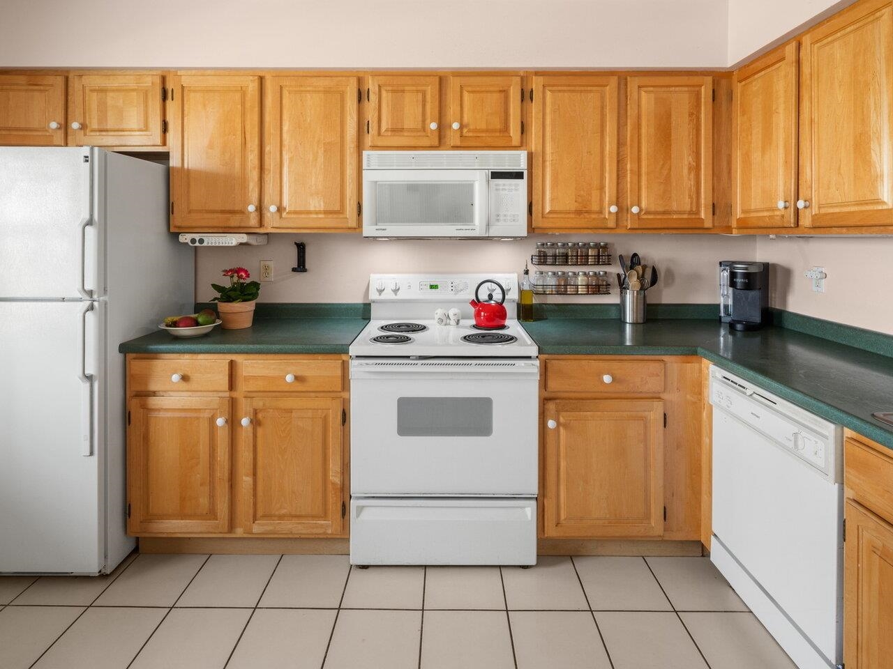 Spacious Kitchen