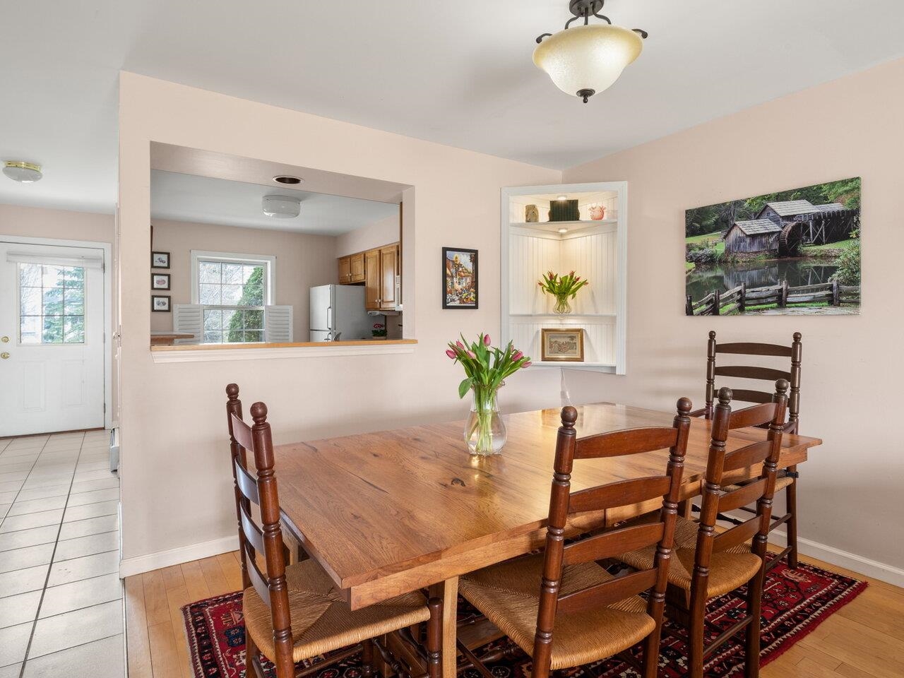 Formal Dining w/Corner Cabinet