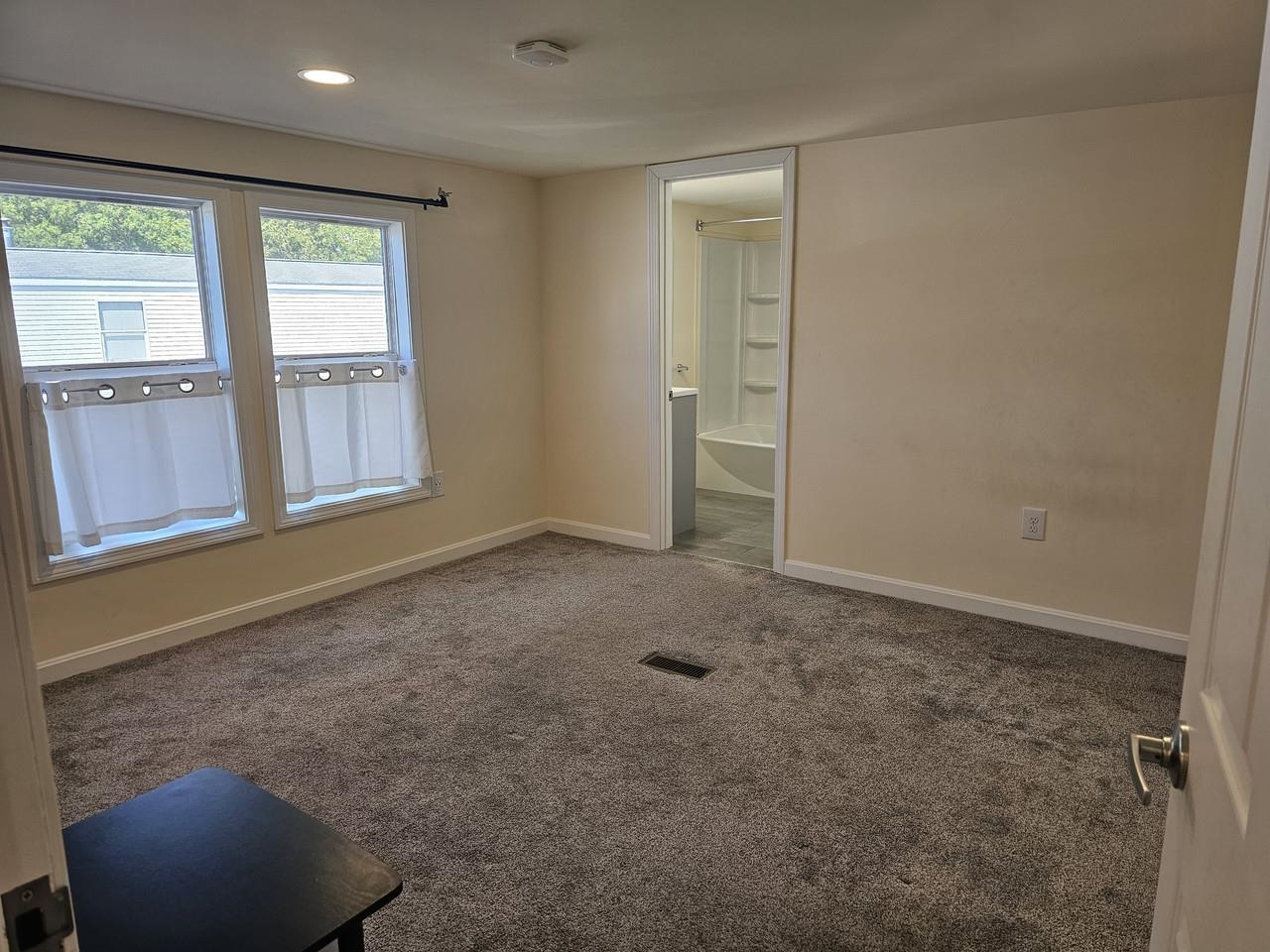 Primary suite with