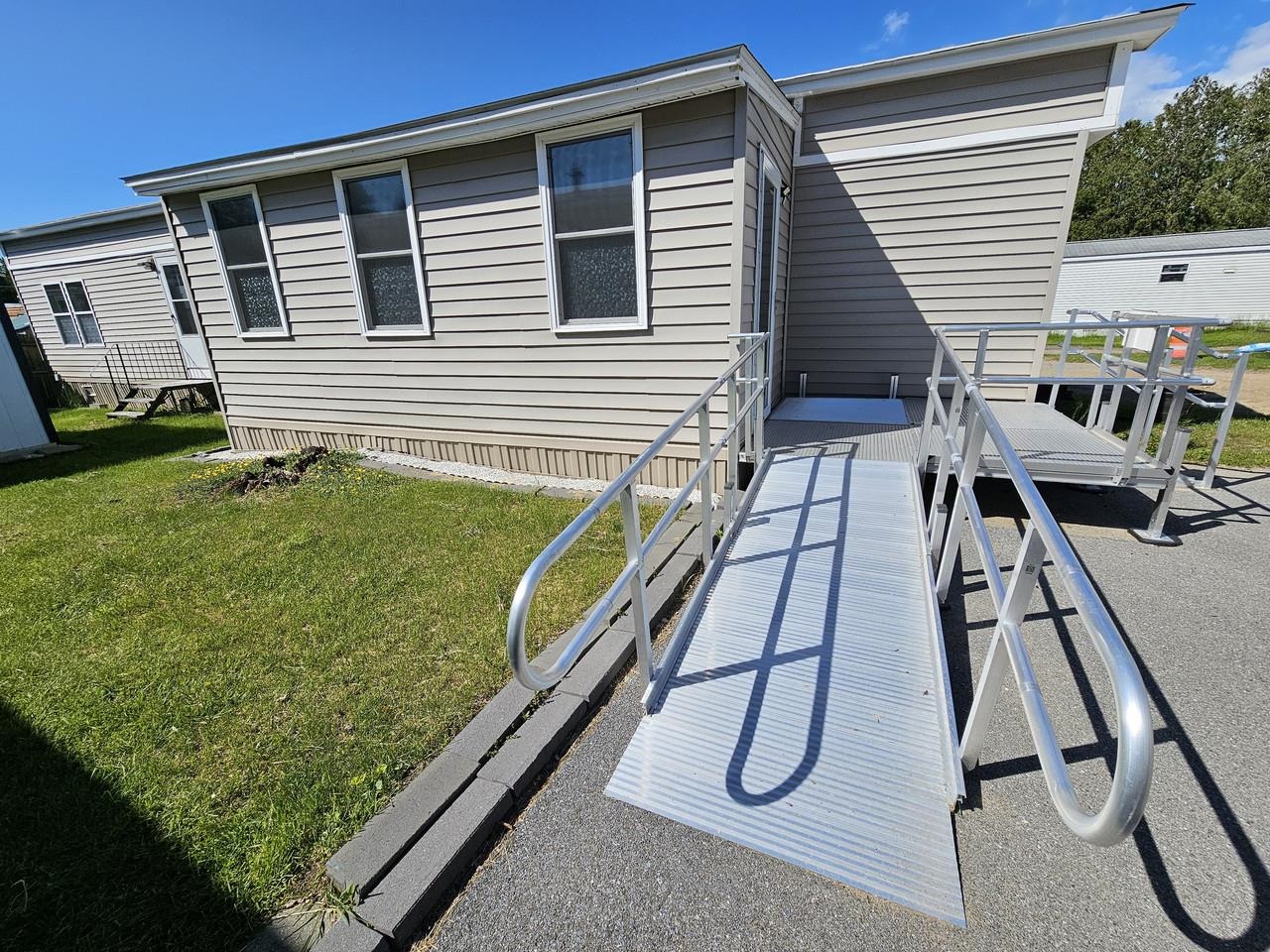 Ramp off 3-car driveway