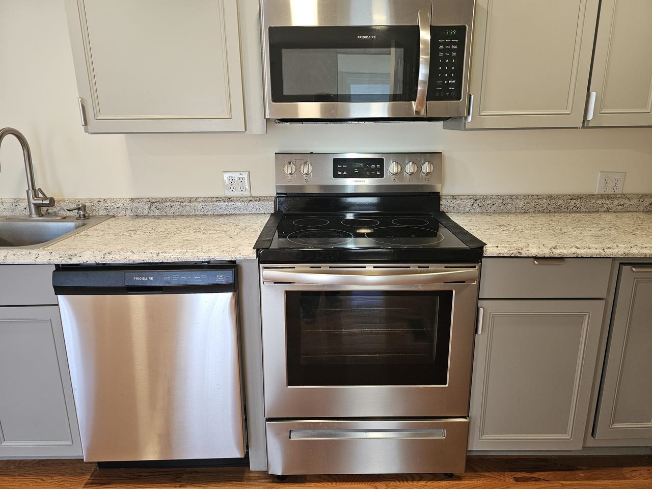 Electric range