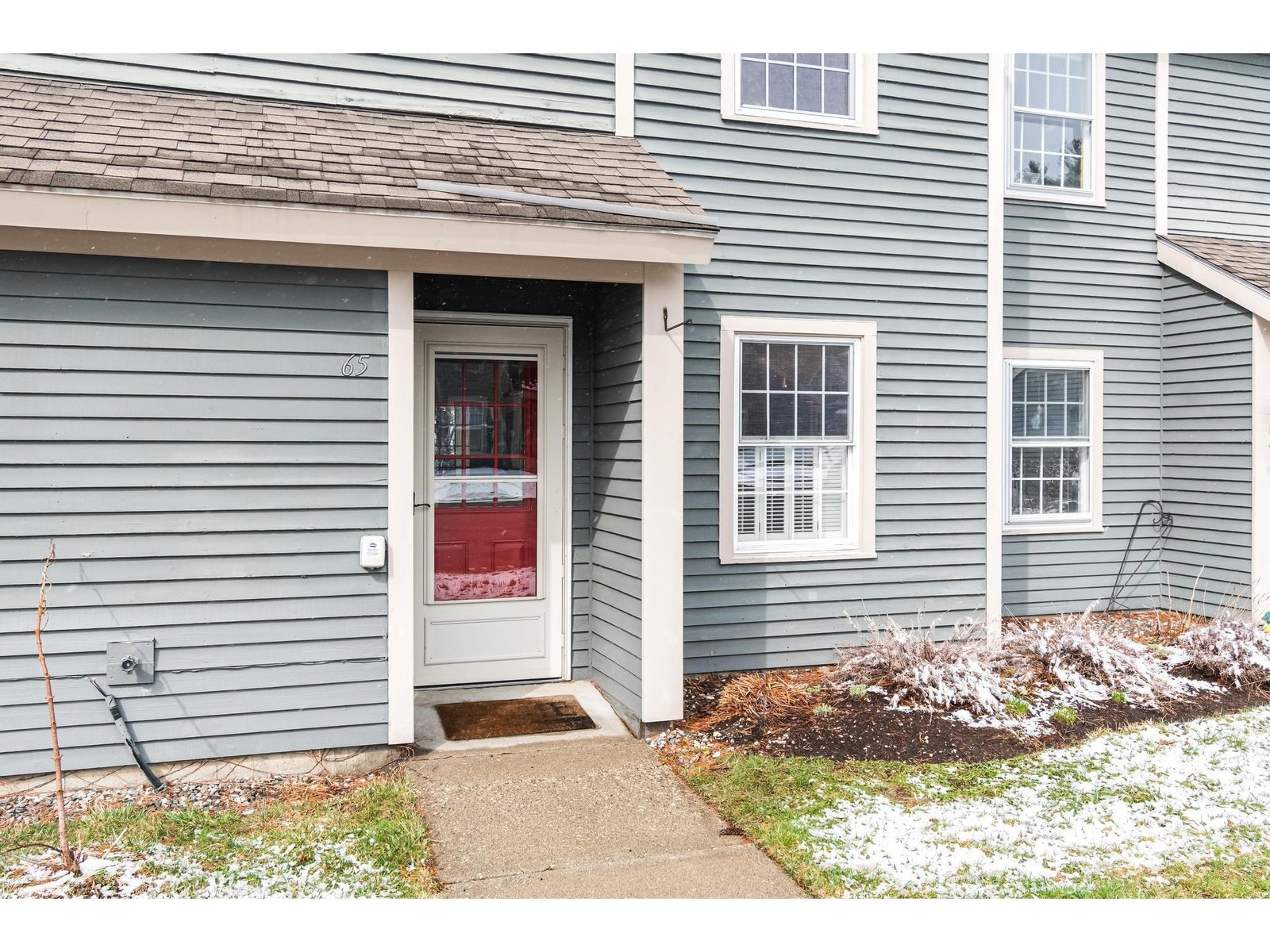 65 Pine Ledge Court