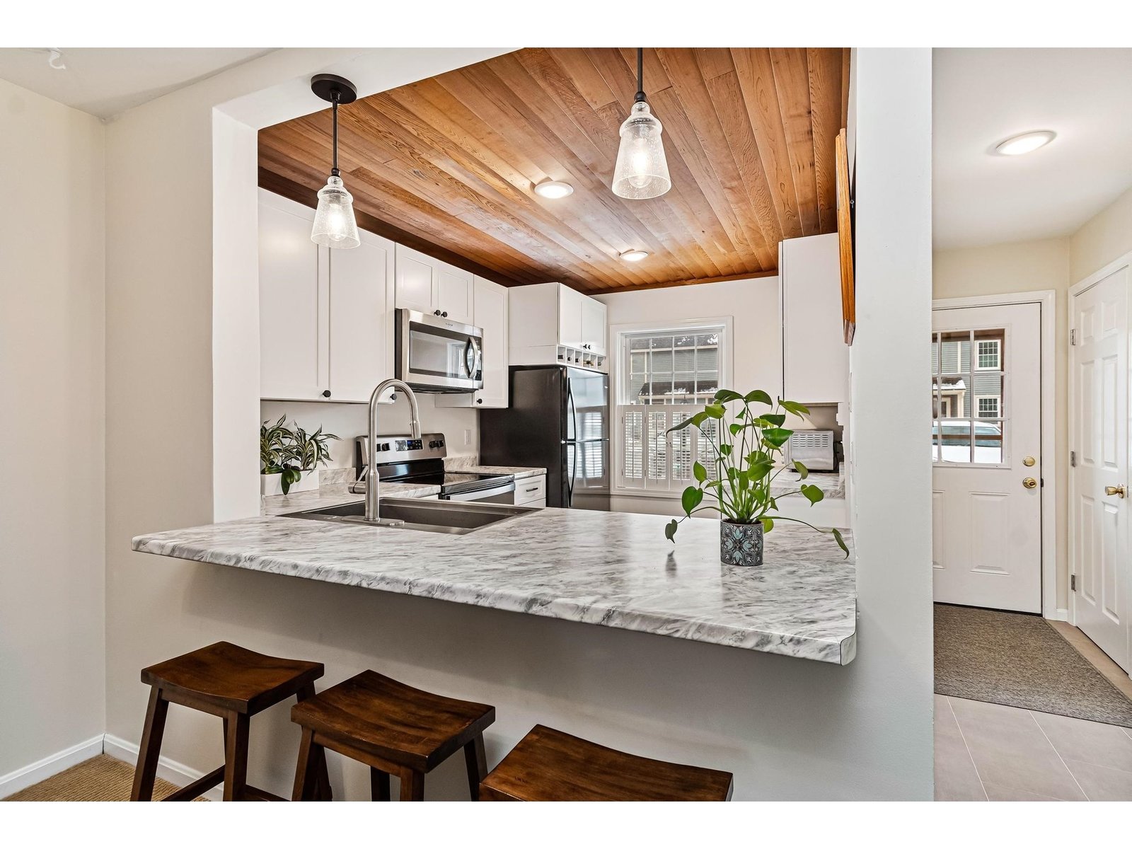 65 Pine Ledge Court