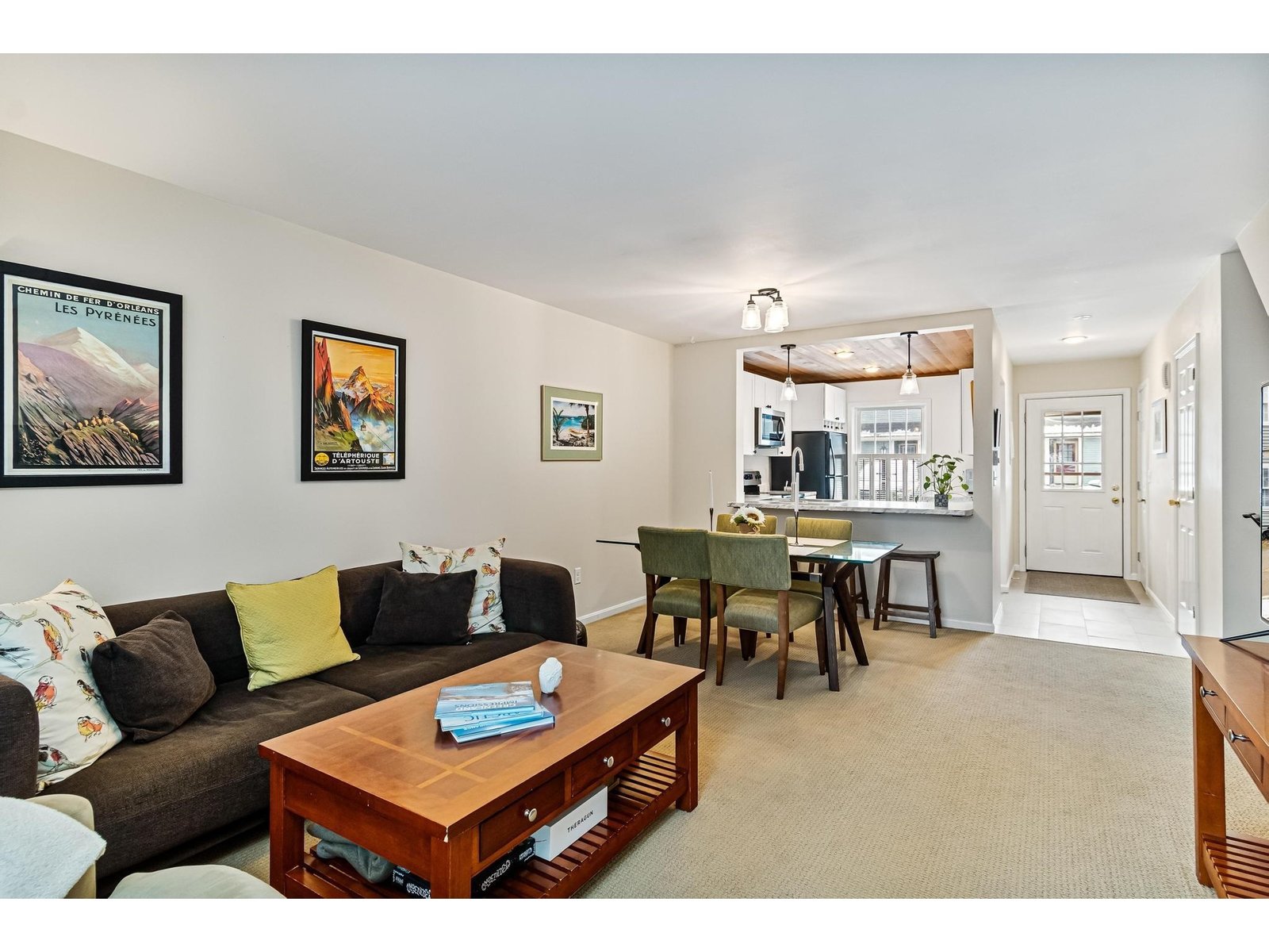 65 Pine Ledge Court