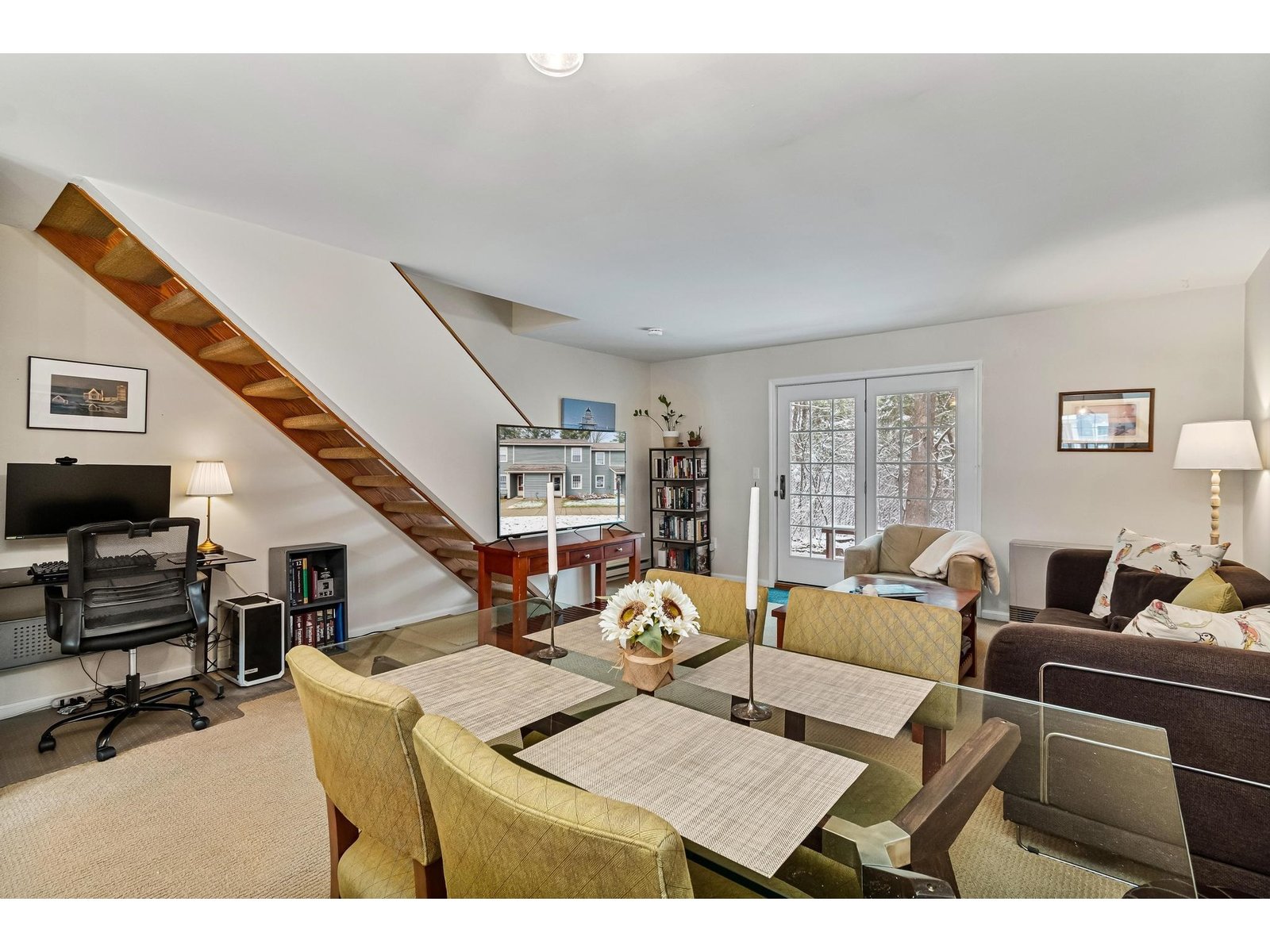 65 Pine Ledge Court
