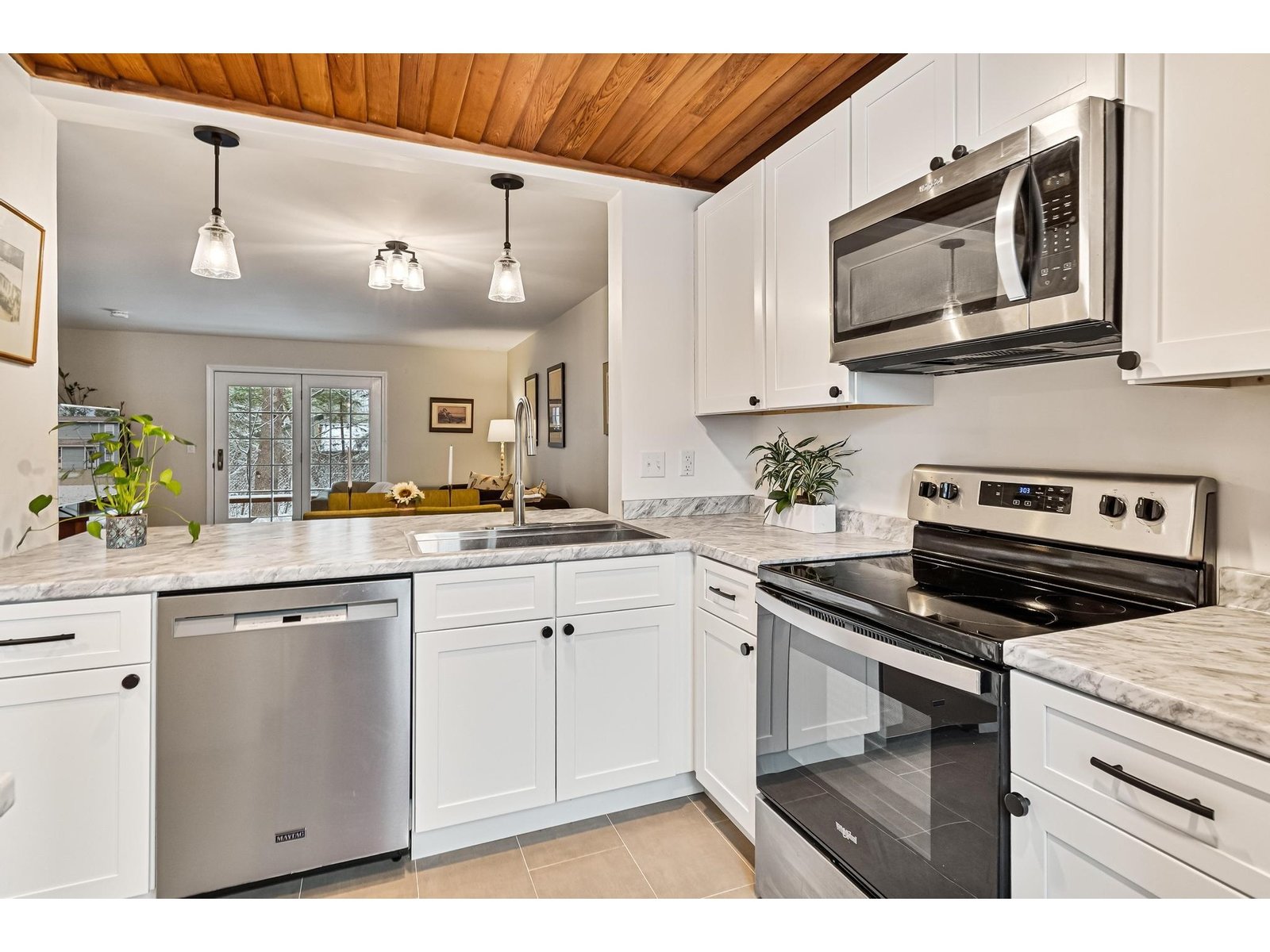 65 Pine Ledge Court