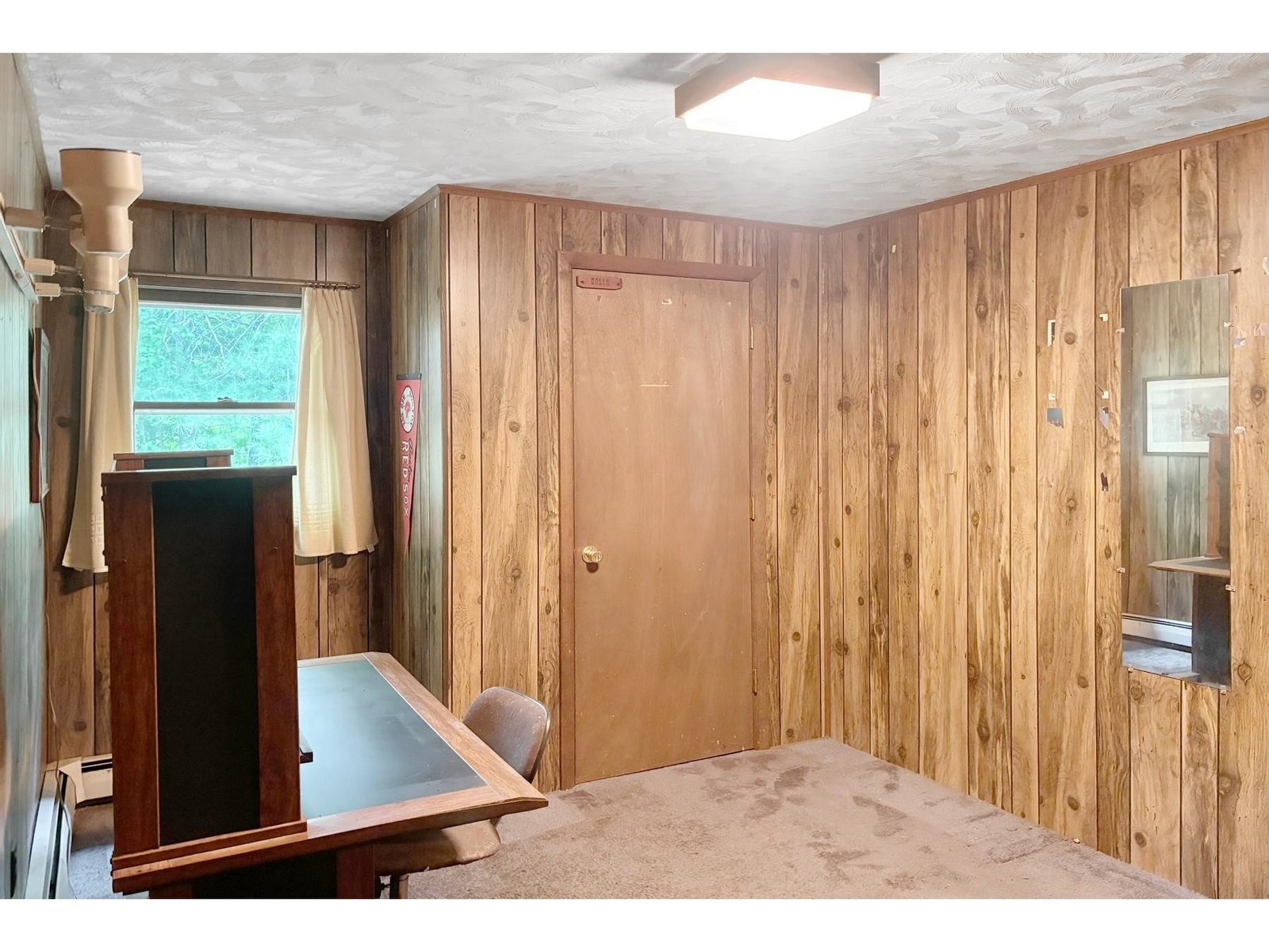 652 Cold River Road