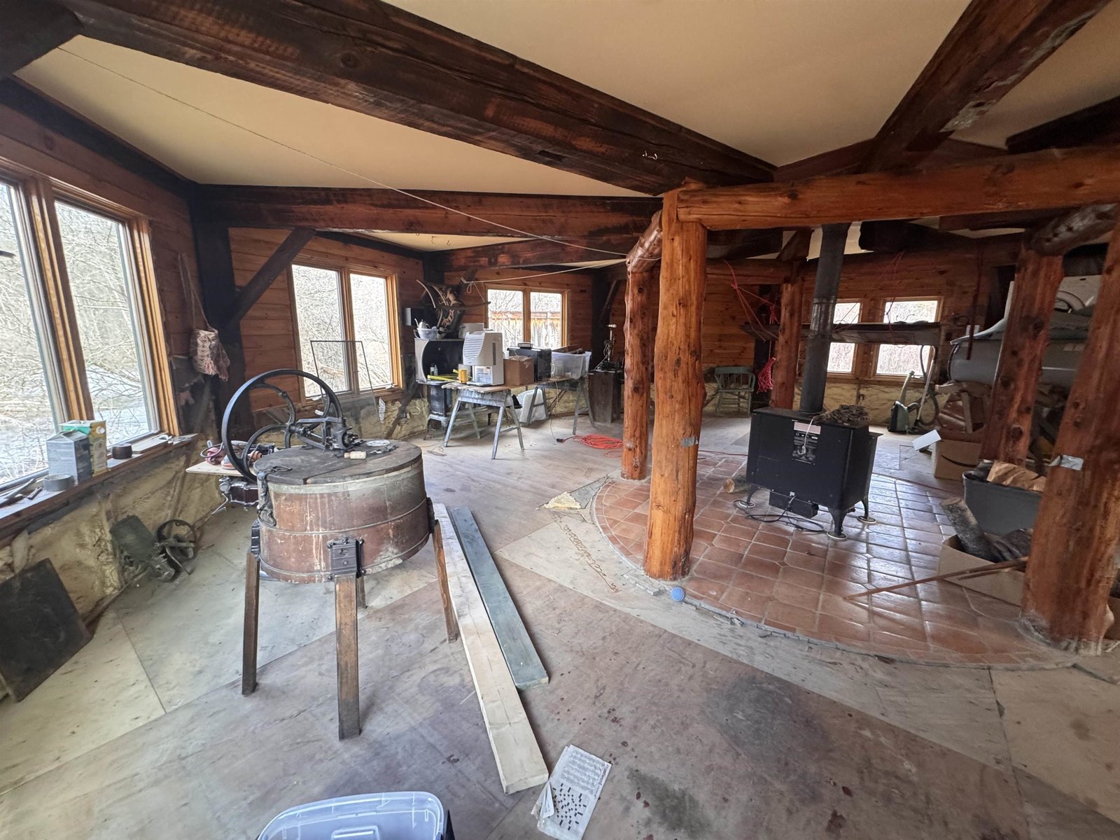 652 Lewis Creek Road