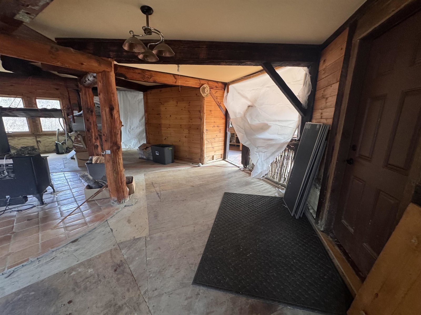652 Lewis Creek Road