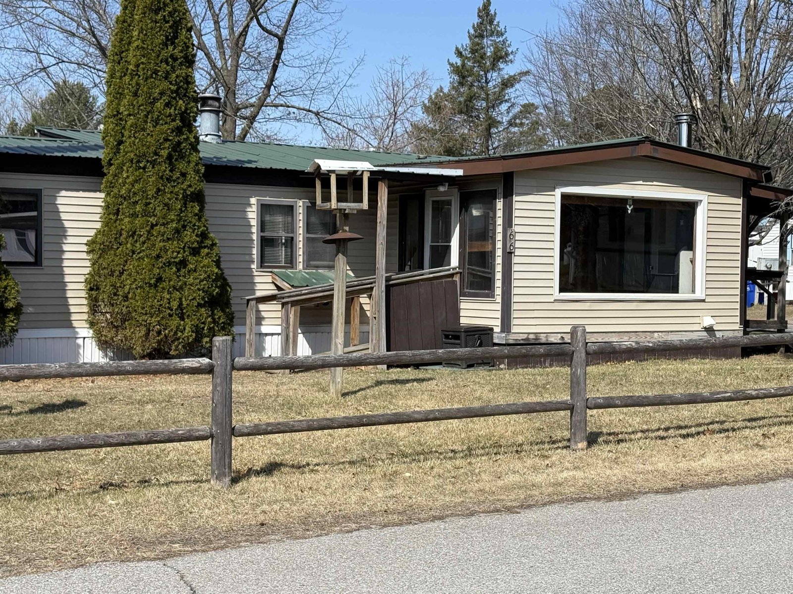 66 dewey Drive