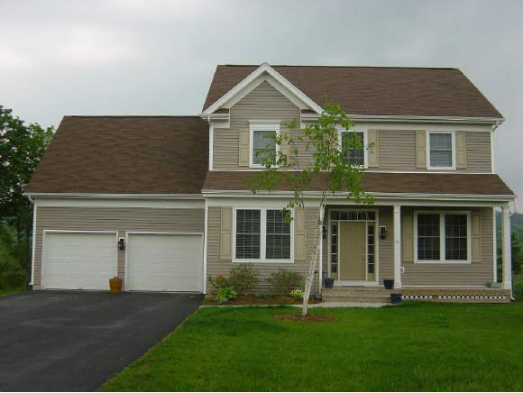 66 Ledge Dr