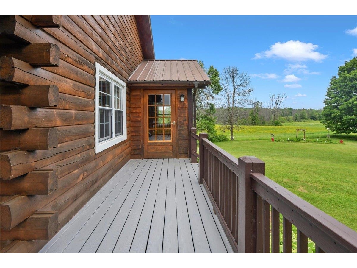 Convenient Side Entry