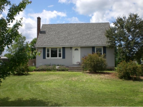 66 Russell Cir