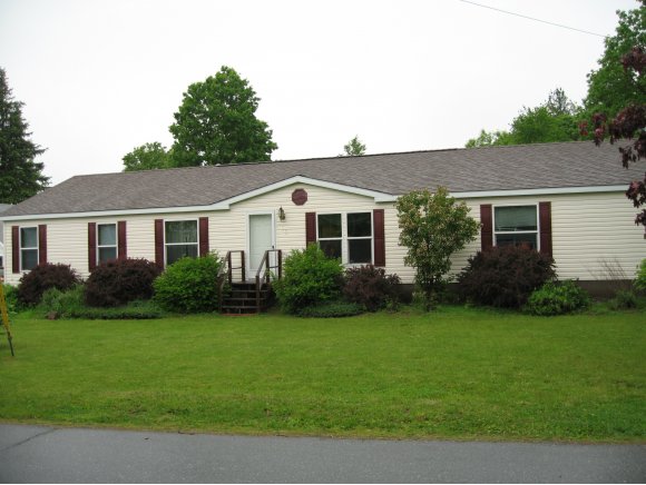 66 West Pleasant Street