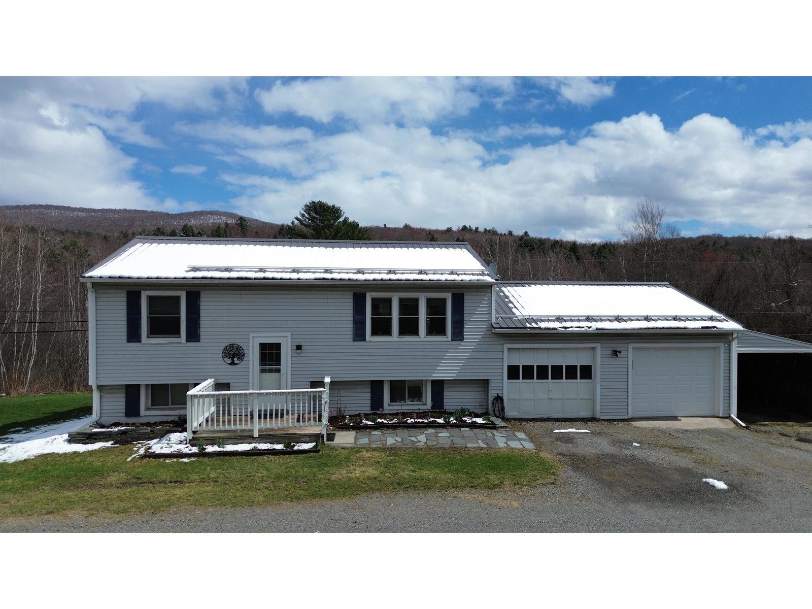 660 VT Route 15