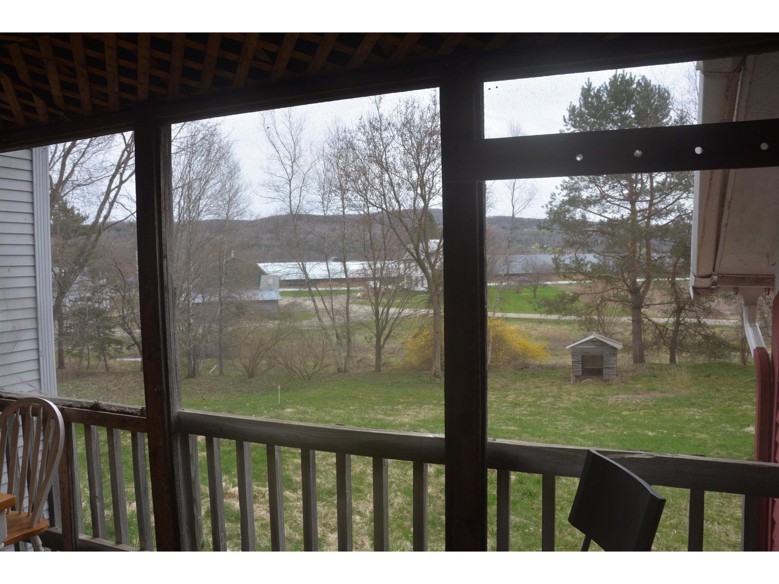 Screened in porch for Unit 1