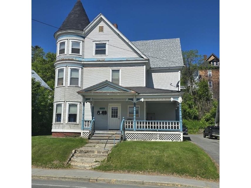 663 Railroad Street, St. Johnsbury