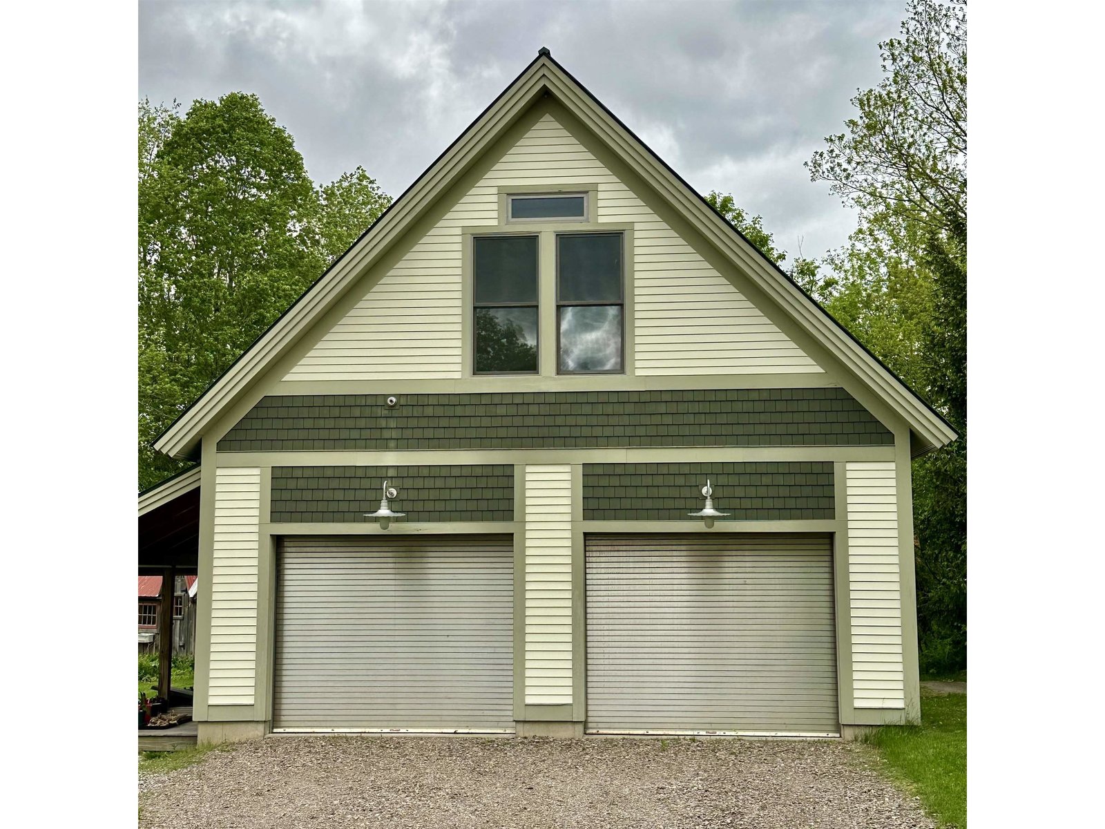 664 East Main Street