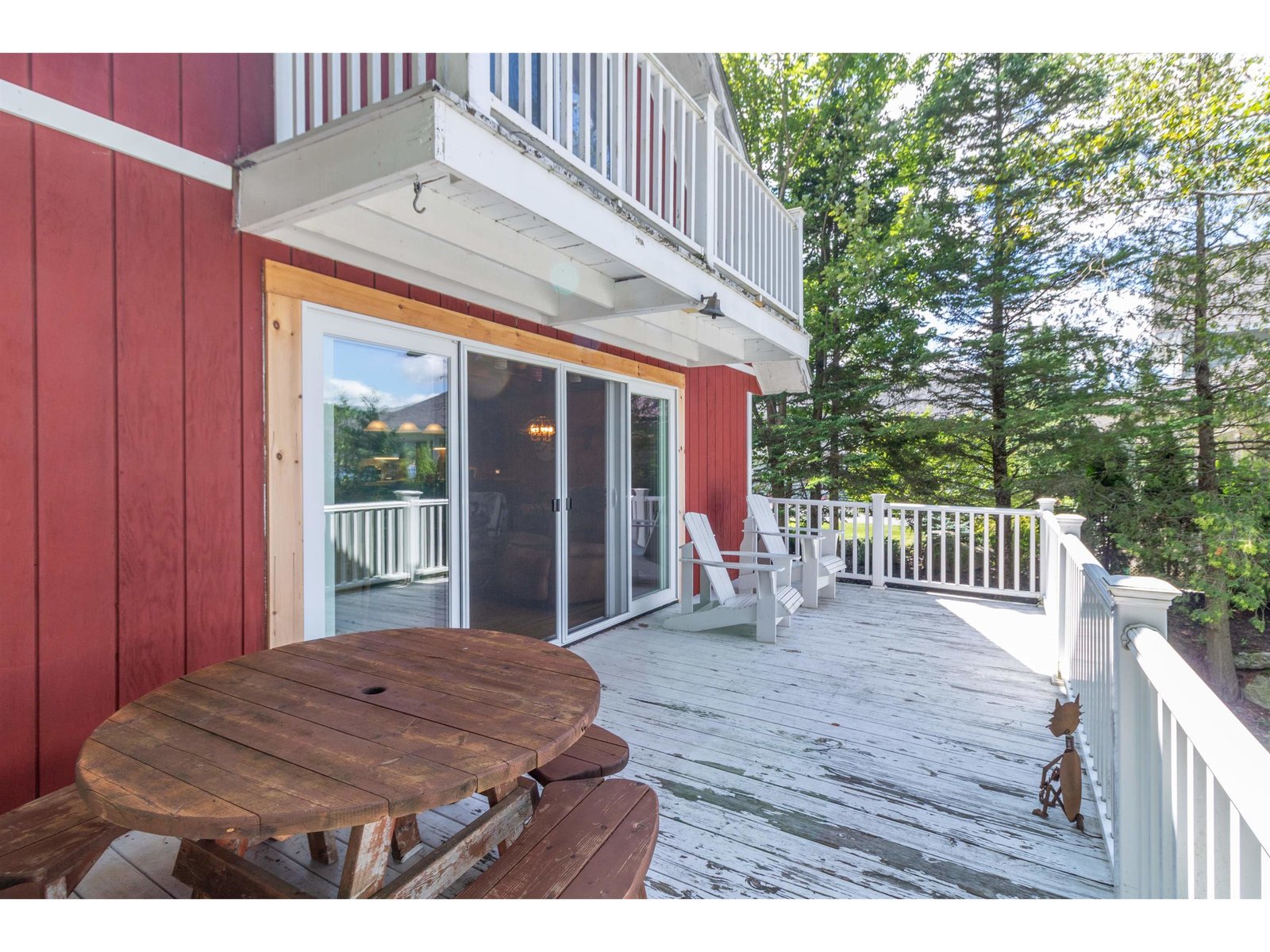 665 Lakeshore Drive